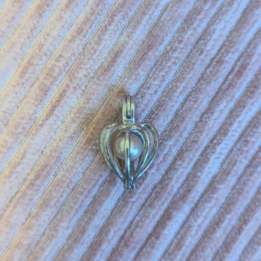 Sterling Silver Cage Heart Pendant